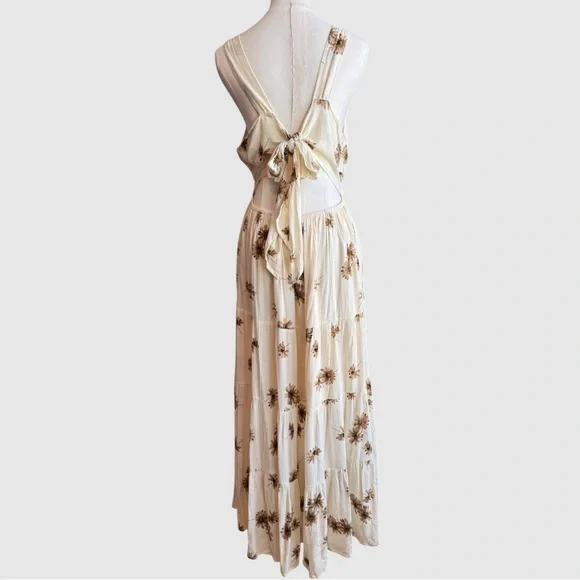 VICI Cream & Brown Floral Maxi Dress, Back Tie Closure, Size X-Large - Picture 2 of 11